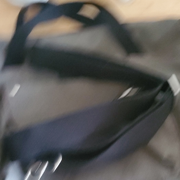 Timbuk2 Gray Cross Body Bag - Picture 4 of 8